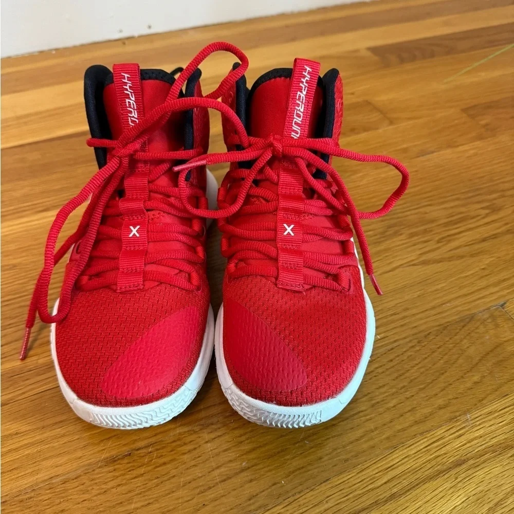 Nike Hyperdunk X University Red Basketball Shoes AR0467-600 Kids Size 3.5 EUC